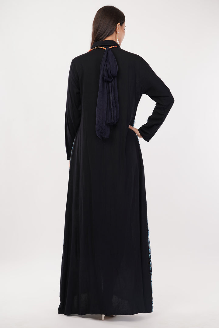 Cotton casual long dress with neckpiece