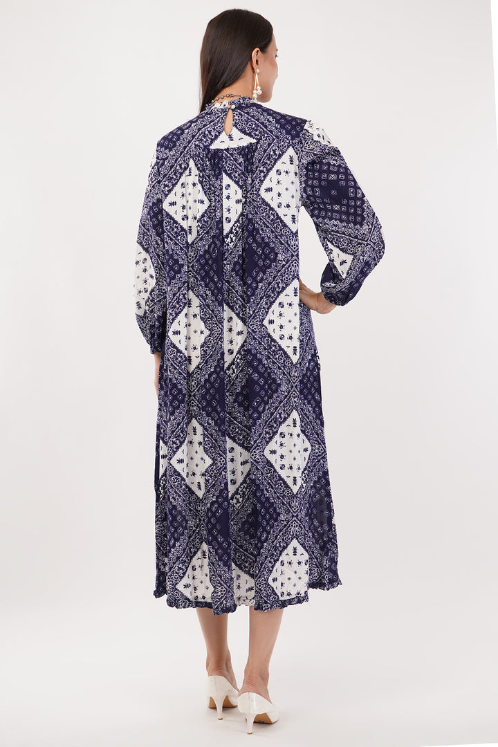 Cotton pintex long dress with neck piece