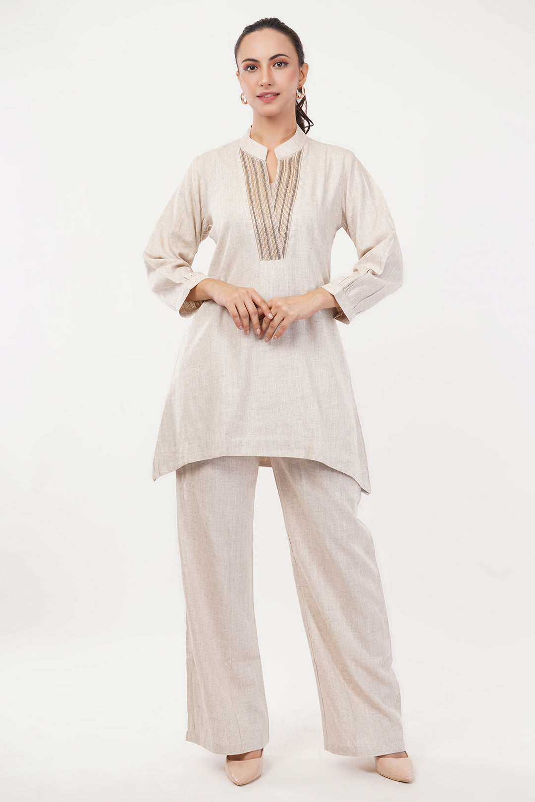 Linen cord set with v neck work