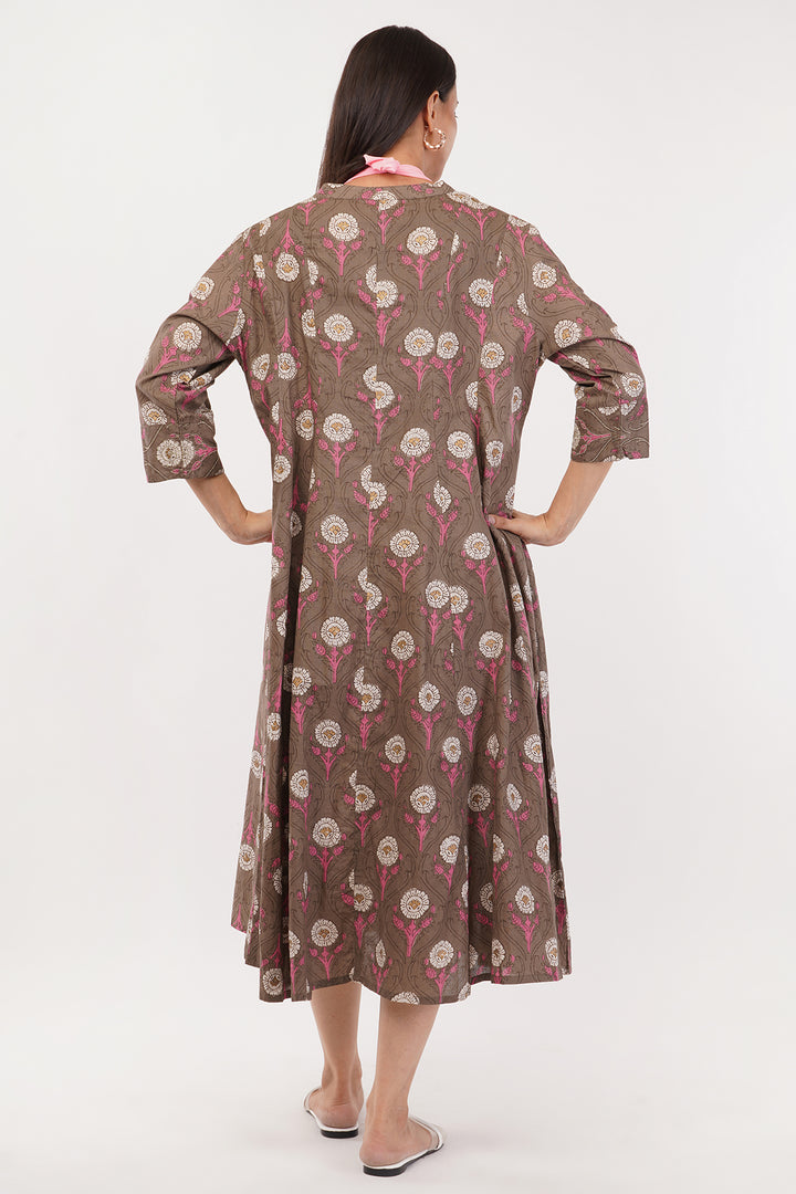 brown free size short dress with pink neck piece