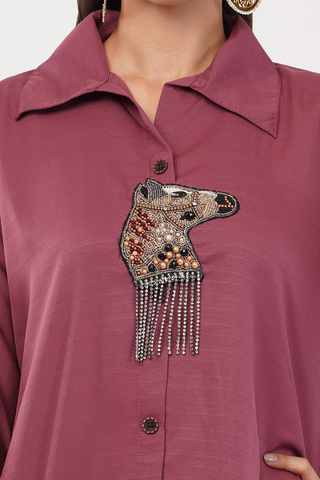 Gajri pink crepe shirt with pants and horse motif with rhinestones