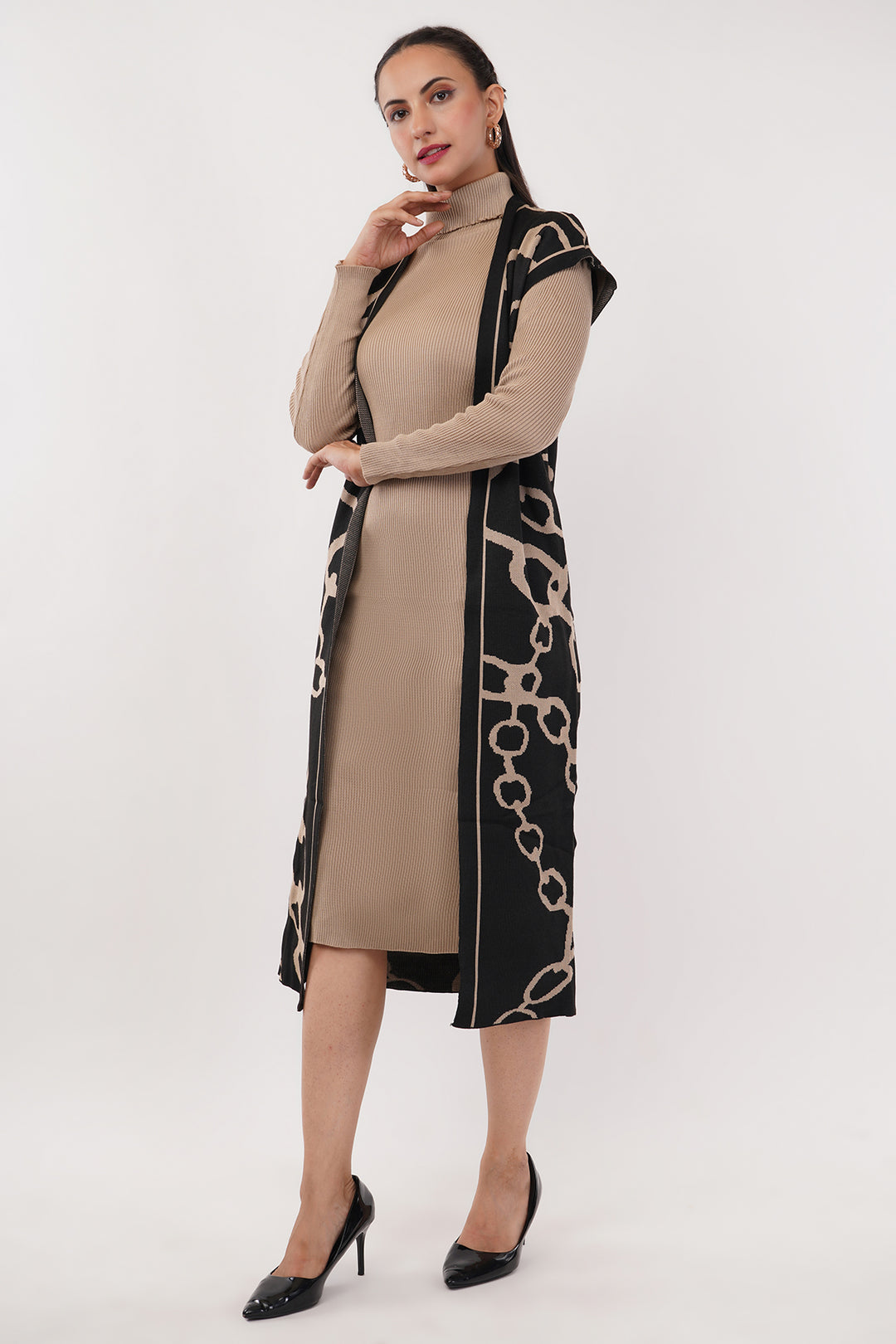 Business casual knit-woolen strechable knee lenght dress with Shrug